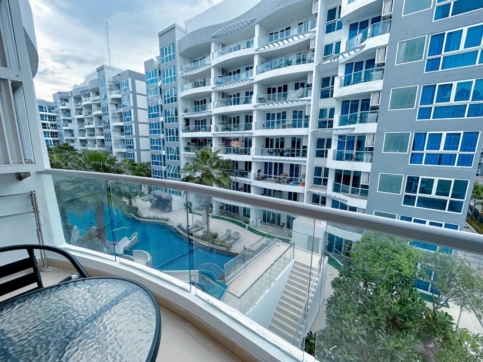 Grand Avenue Residence Condominium Pattaya Dış mekan fotoğraf