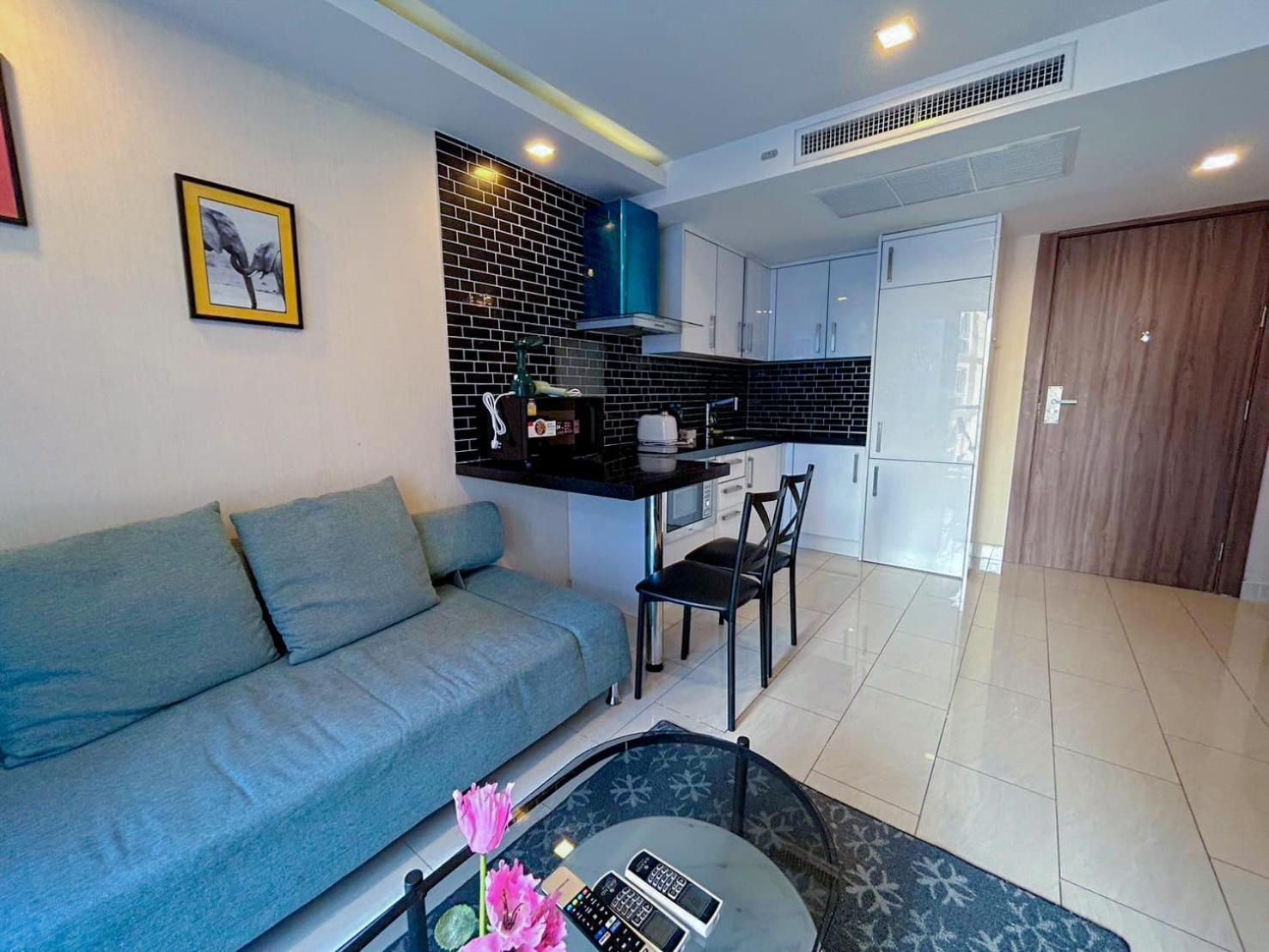 Grand Avenue Residence Condominium Pattaya Dış mekan fotoğraf